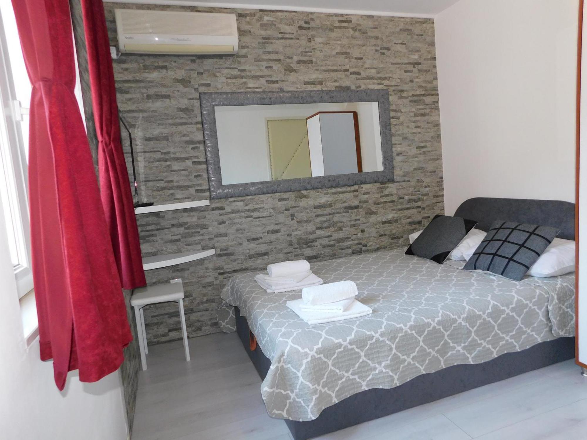Apartments Huljev พรีมอชเตน ห้อง รูปภาพ