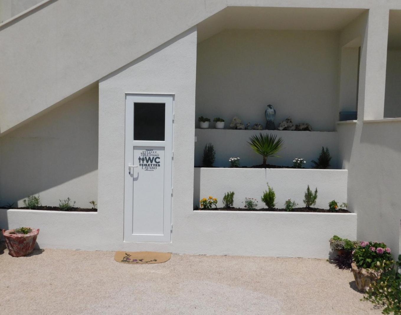 Apartments Huljev พรีมอชเตน ภายนอก รูปภาพ