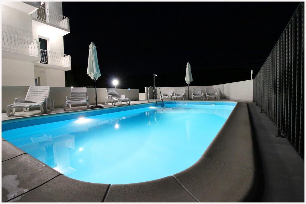 Apartments Huljev พรีมอชเตน ภายนอก รูปภาพ